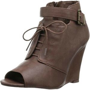 XOXO Bayle Peep Toe Faux Leather Shooties, Tan, 8.5, M